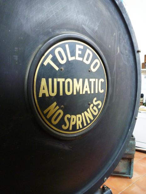 Vintage toledo scale, flamingsteel.com