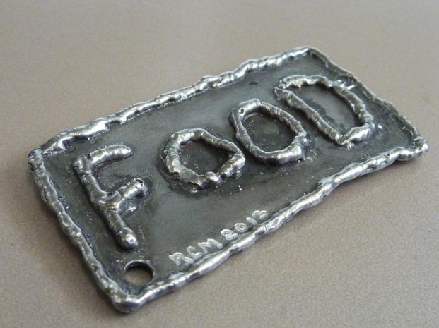 eat food key chain, steel sculpture, steel art, roy mackey, flamingsteel.com