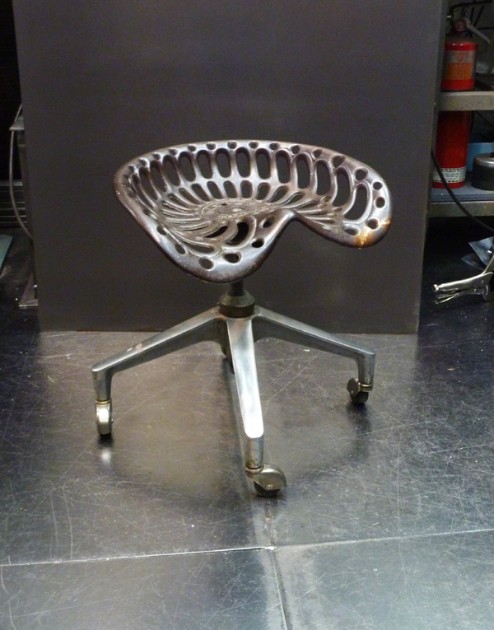 The ultimate welding stool, flamingsteel.com, roy mackey, steel sculpture, steel art, antique tractor seat, vancouver bc