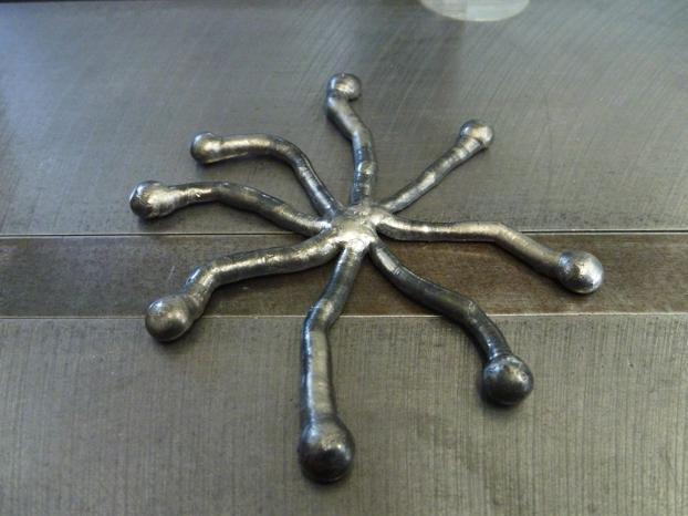 Pocket sculpture, roy mackey, flamingsteel.com