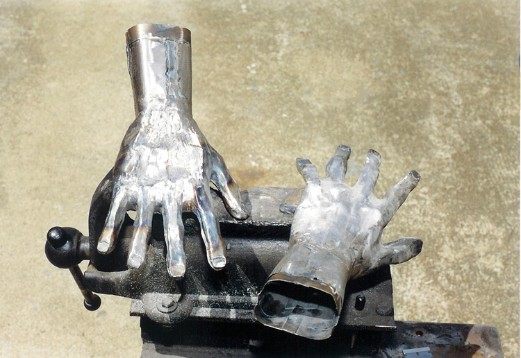 Steel hands, flamingsteel.com, roy mackey, steel art, steel sculpture, vancouver bc