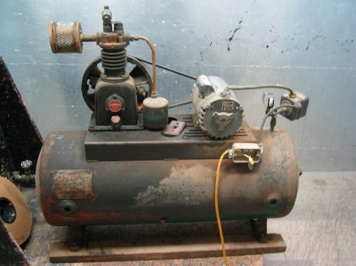 Antique air compressor, flamingsteel.com, roy mackey